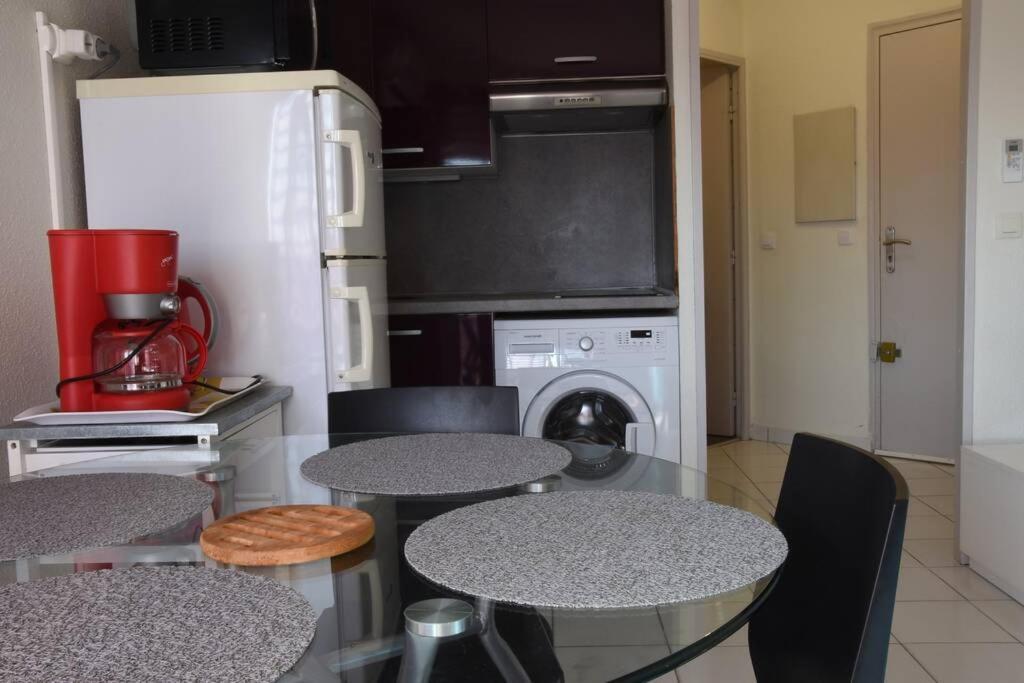 Les Goelettes - Appartement En Rdc Avec Acces Direct A La Plage Saint-Cyprien  Exterior photo