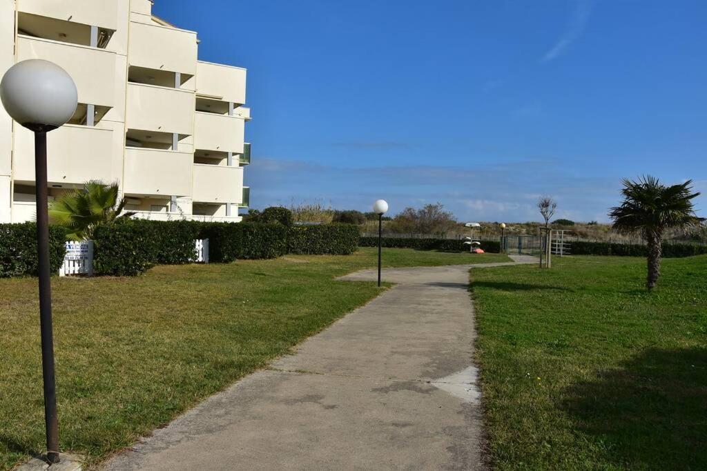 Les Goelettes - Appartement En Rdc Avec Acces Direct A La Plage Saint-Cyprien  Exterior photo